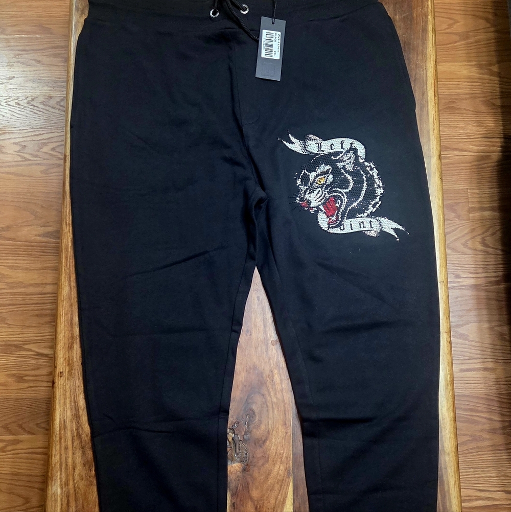 Left Point Panther Embroidered Men's Sweatpants